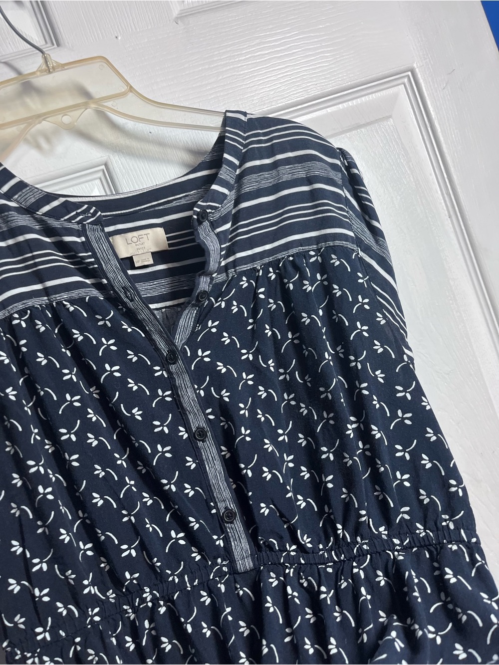 LOFT Navy and White Printed Sleeveless Midi Dress - Picture 6 of 9
